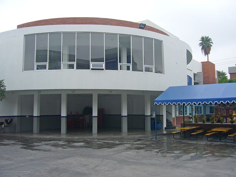 Diseño fachada colegio